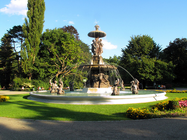 flickr.com/ lennox_mcdough/ (CC BY-ND 2.0)