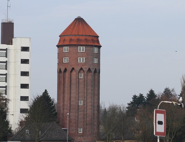 https://pixabay.com/de/wasserturm-brunsb%C3%BCttel-1911-bauwerk-277513/