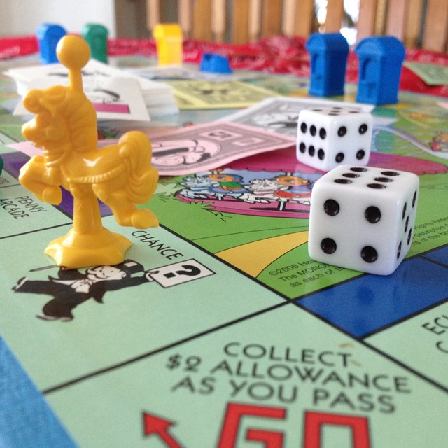 https://pixabay.com/de/monopoly-junior-monopol-brettspiel-600771/