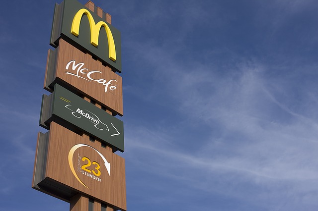 https://pixabay.com/de/mcdonalds-redaktionel-kette-1340199/