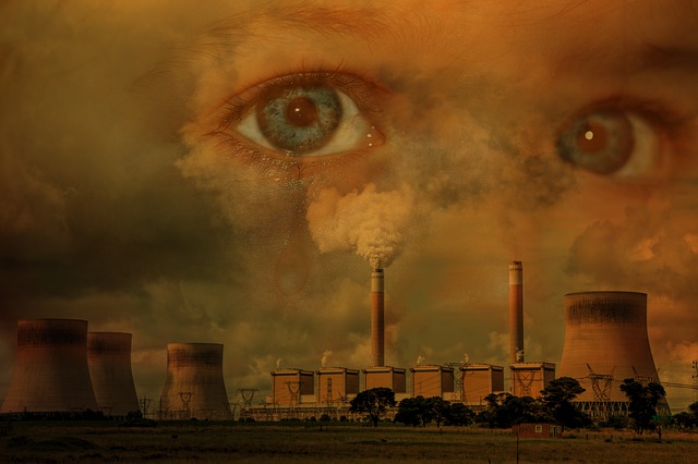 https://pixabay.com/photos/environmental-pollution-environment-4405173/
