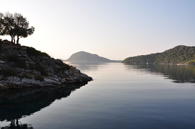 https://pixabay.com/photos/gocek-marine-see-2630465/