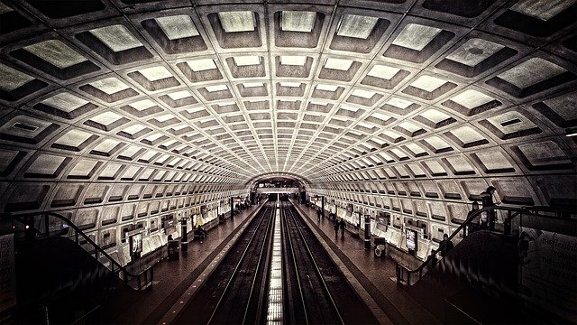 https://pixabay.com/photos/metro-washington-dc-subway-travel-698661/
