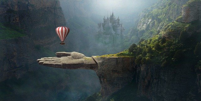 https://pixabay.com/de/photos/fantasy-landschaft-ballon-2701633/