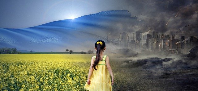 https://pixabay.com/de/photos/krieg-ukraine-landschaft-m%c3%a4dchen-7035701/