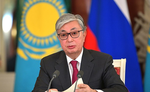 https://commons.wikimedia.org/wiki/File:Kassym-Jomart_Tokayev_(2019-04-03)_03.jpg#/media/File:Kassym-Jomart_Tokayev_(2019-04-03)_03.jpg