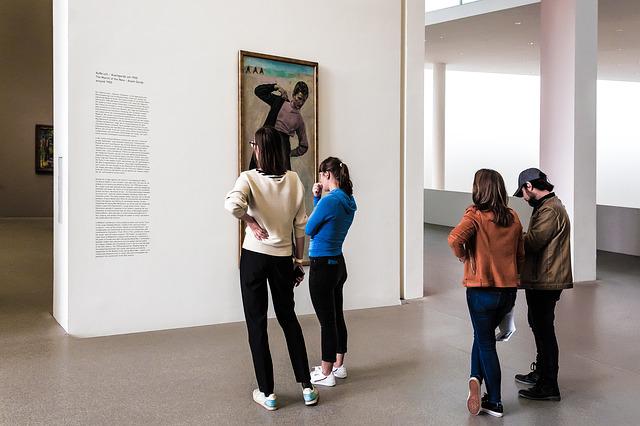 https://pixabay.com/de/photos/museum-ausstellung-galerie-kunst-4630983/