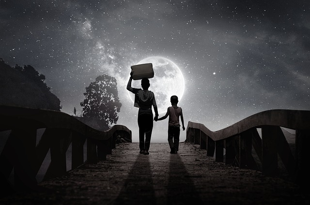 https://pixabay.com/photos/moon-children-bridge-cosmos-3363023/